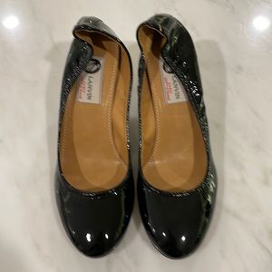 Lanvin Patent heels. 37.5